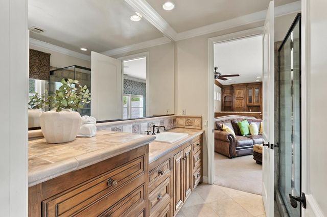 5228 Castlereigh Ct, Granite Bay, CA 95746