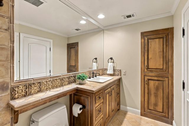5228 Castlereigh Ct, Granite Bay, CA 95746