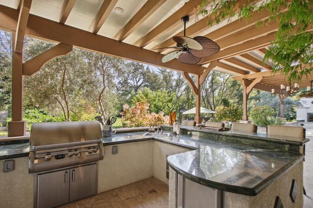 5228 Castlereigh Ct, Granite Bay, CA 95746