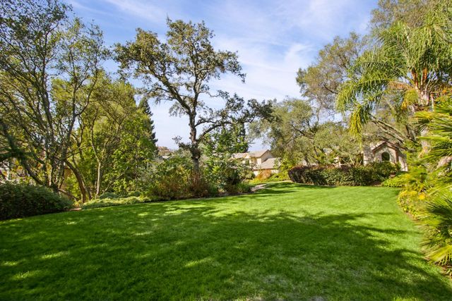 5228 Castlereigh Ct, Granite Bay, CA 95746