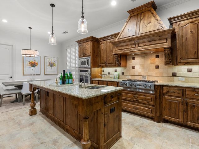 2024 Lambor Lane, Lewisville, TX 75056