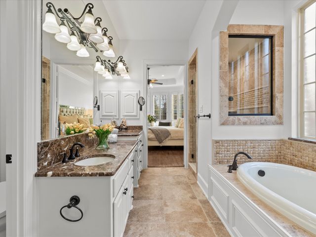 2024 Lambor Lane, Lewisville, TX 75056