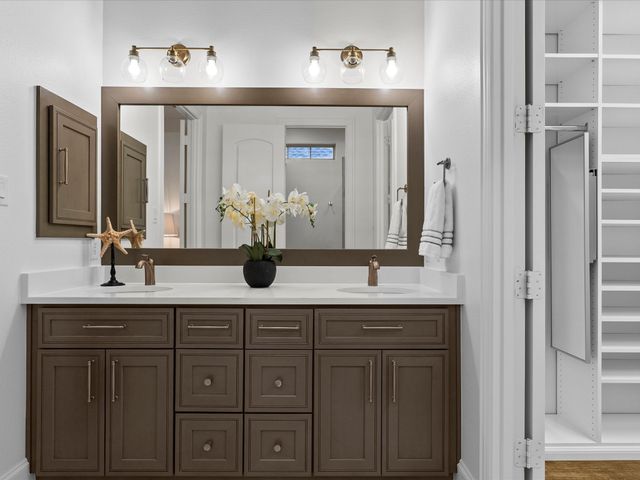 2024 Lambor Lane, Lewisville, TX 75056