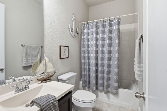 2111 Laurel Street, Melissa, TX 75454
