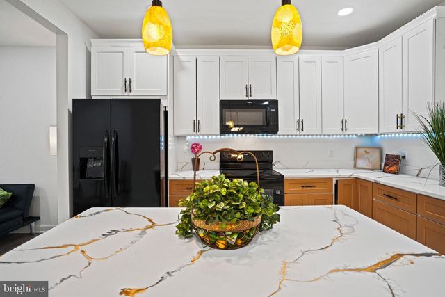 2200 SHADYSIDE AVE, Suitland, MD 20746