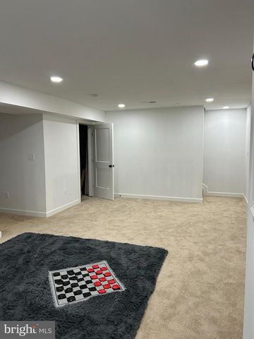 2200 SHADYSIDE AVE, Suitland, MD 20746