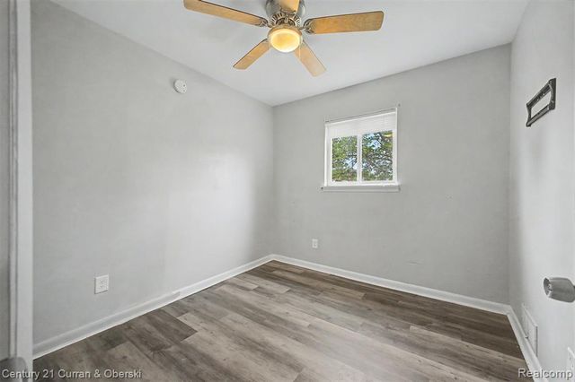 213 Suburban Street, Ecorse, MI 48229