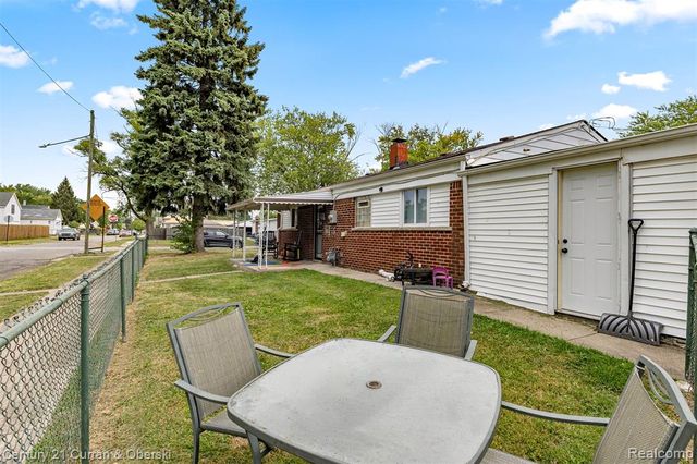 213 Suburban Street, Ecorse, MI 48229