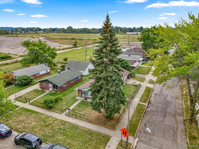 213 Suburban Street, Ecorse, MI 48229