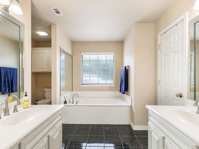 126 Paddock Ridge, Waxahachie, TX 75167