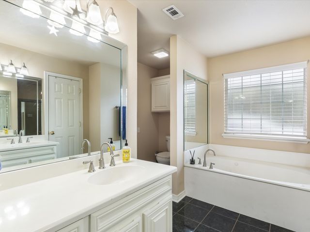 126 Paddock Ridge, Waxahachie, TX 75167