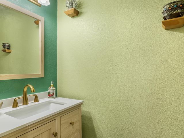 126 Paddock Ridge, Waxahachie, TX 75167