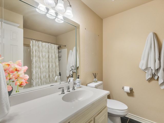 126 Paddock Ridge, Waxahachie, TX 75167
