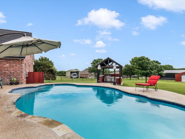 126 Paddock Ridge, Waxahachie, TX 75167