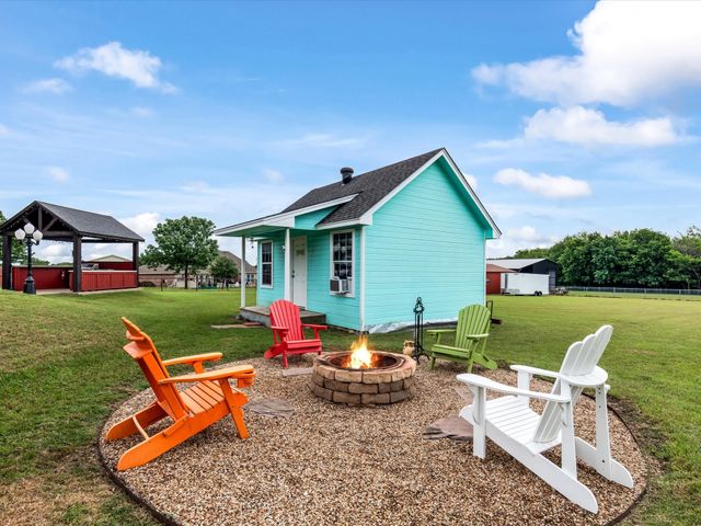 126 Paddock Ridge, Waxahachie, TX 75167
