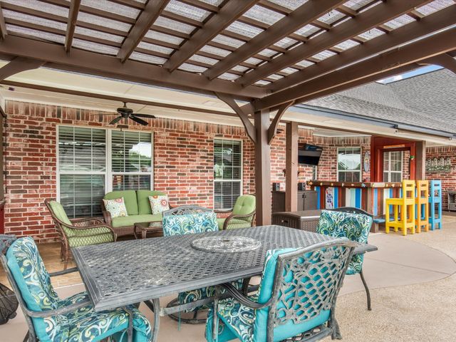 126 Paddock Ridge, Waxahachie, TX 75167