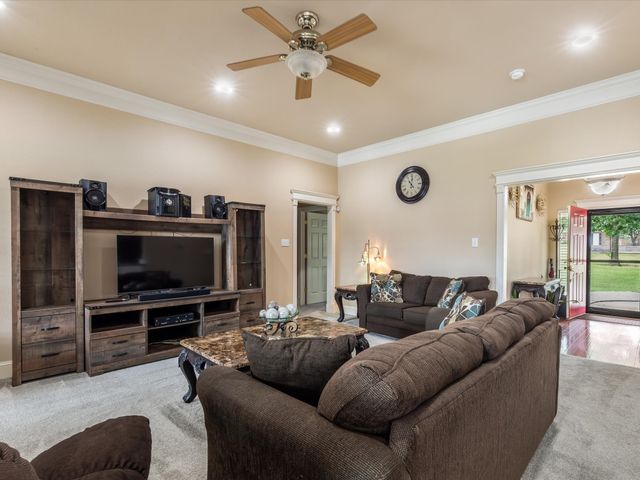 126 Paddock Ridge, Waxahachie, TX 75167