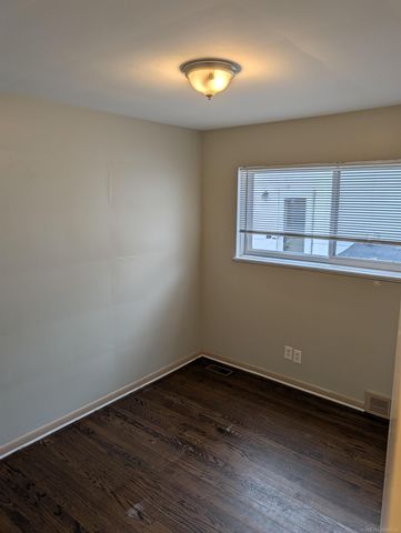 24876 Dale Street, Eastpointe, MI 48021