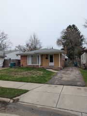 24876 Dale Street, Eastpointe, MI 48021