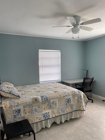 2776 Seminole Road, Palm Springs, FL 33406