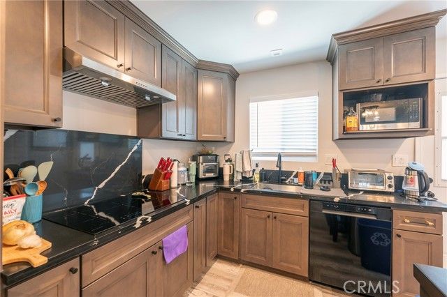 18218 Mansel Avenue, Redondo Beach, CA 90278