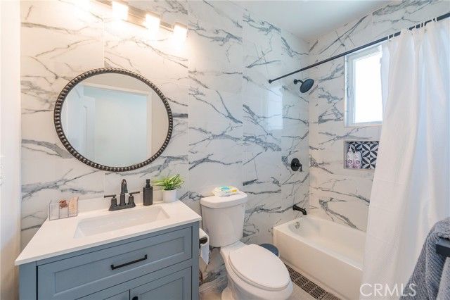 18218 Mansel Avenue, Redondo Beach, CA 90278