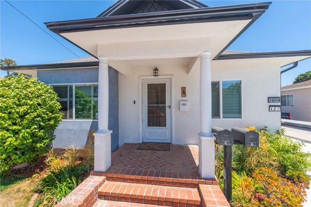 18218 Mansel Avenue, Redondo Beach, CA 90278