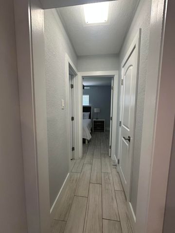 119 Sunrise Avenue A, Lantana, FL 33462