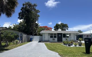 119 Sunrise Avenue A, Lantana, FL 33462