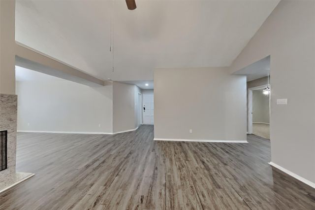 2906 Lotus Lane, Pearland, TX 77584