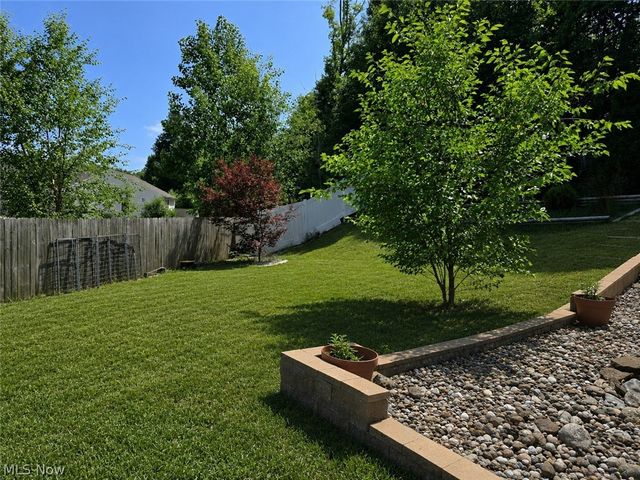 132 Westwood Circle, Tallmadge, OH 44278
