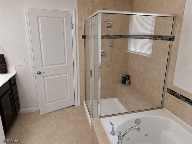 132 Westwood Circle, Tallmadge, OH 44278