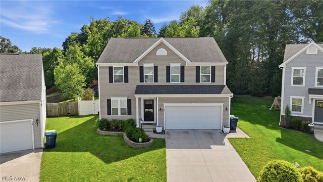 132 Westwood Circle, Tallmadge, OH 44278
