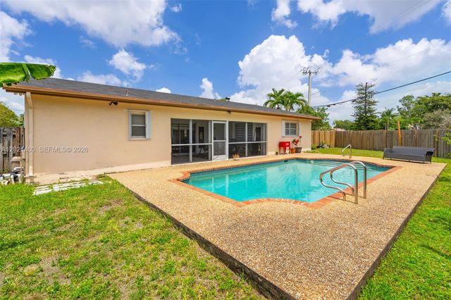 850 NW 79th Avenue, Margate, FL 33063