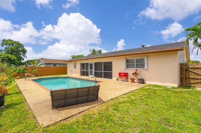 850 NW 79th Avenue, Margate, FL 33063