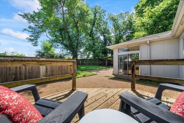 4912 SOUTHERN CV, Memphis, TN 38117