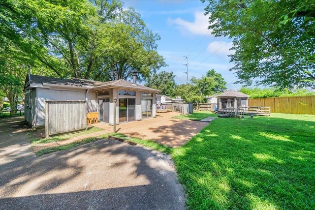 4912 SOUTHERN CV, Memphis, TN 38117