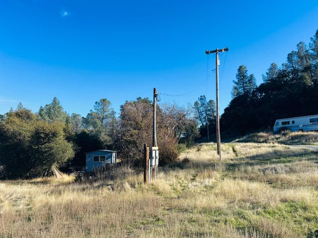 699 Weather Top, Mountain Ranch, CA 95246