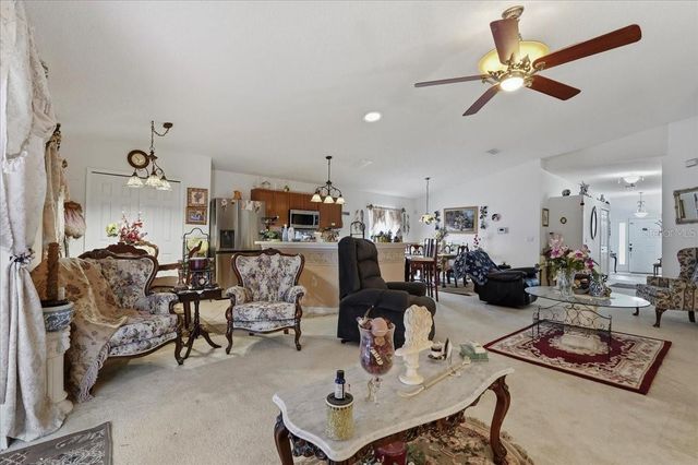 504 JESSAMINE DR, Davenport, FL 33837