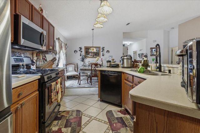 504 JESSAMINE DR, Davenport, FL 33837