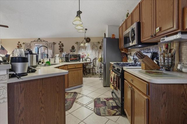 504 JESSAMINE DR, Davenport, FL 33837