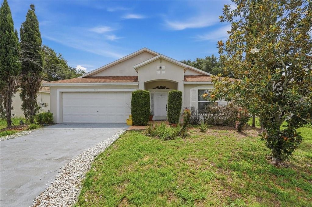 504 JESSAMINE DR, Davenport, FL 33837