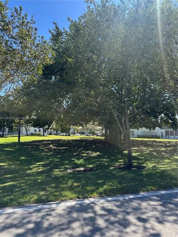 51 Prescott C 51, Deerfield Beach, FL 33442