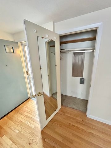 14 Amoskeag Road, Concord, NH 03301