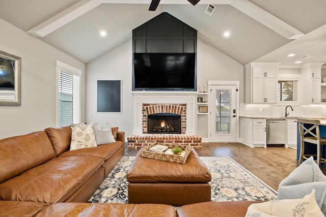 7206 Havenwood Drive, Benton, AR 72019