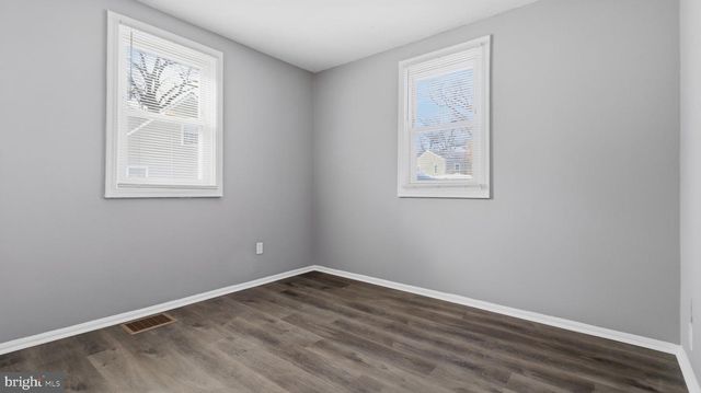 5900 EASTPINE DR, Riverdale, MD 20737