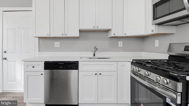 5900 EASTPINE DR, Riverdale, MD 20737