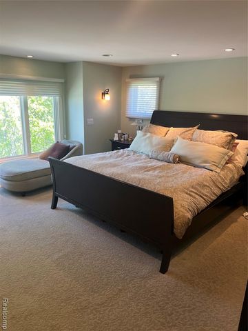 3958 Winterset Court, West Bloomfield, MI 48323