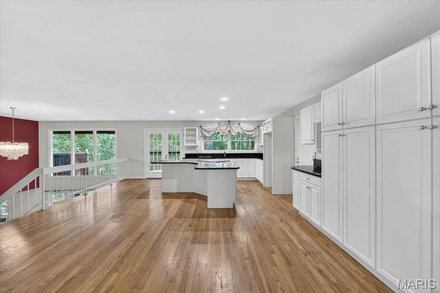 18005 Indian Tree Run, Wildwood, MO 63038