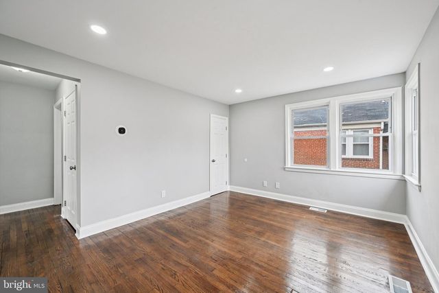 4902 GILRAY DR, Baltimore, MD 21214